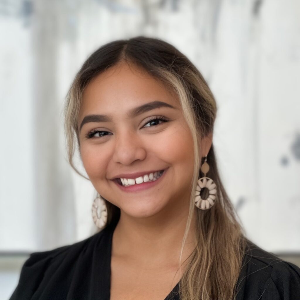 Giselle Leal: Gulfshore Homes Executive Administrator