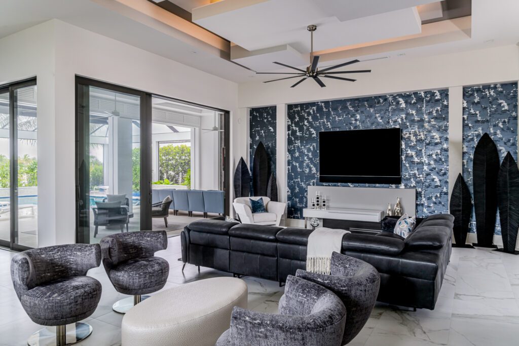 10 Trends in Luxury Home Designs for 2025